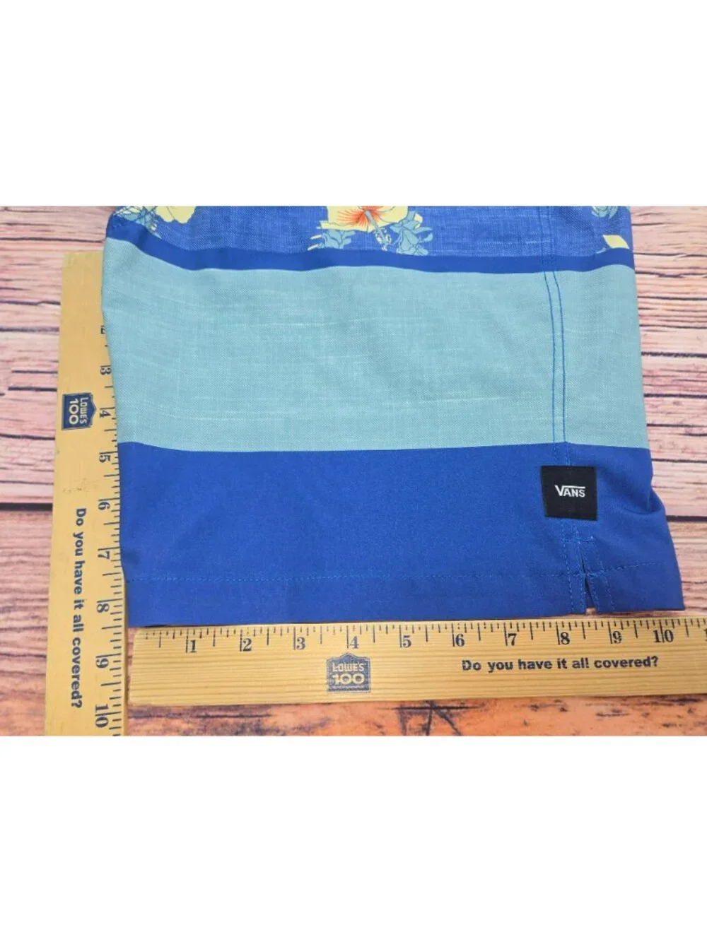 Vans Mens Blue Hibiscus Printed Board Shorts Size 30